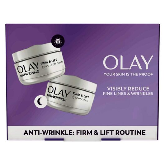 Olay Anti-Wrinkle Firm & Lift Giftset: Spf15 Day Face Cream+ Night Cream Moituriser