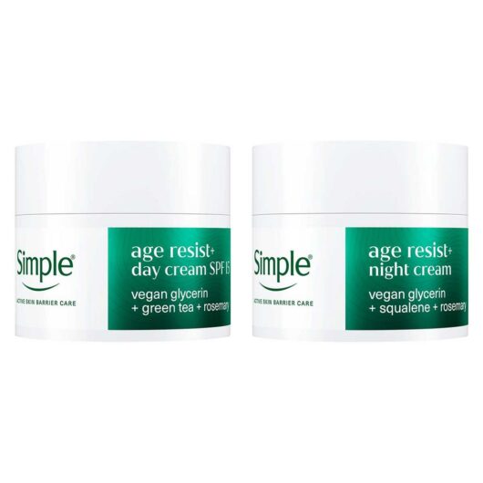 Simple Age Resist+ Day And Night Moisturiser Bundle