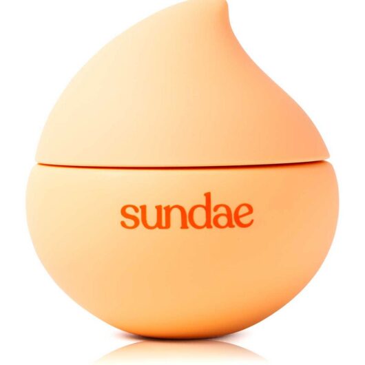 Sundae Body Whip Moisturiser - Peach